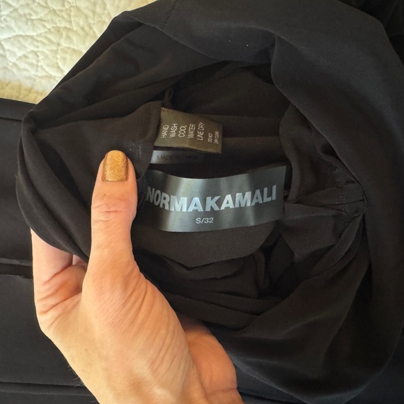 Norma Kamali Splat Leggings - Picture 3 of 3